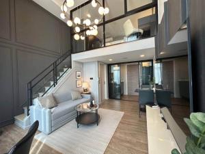 Modiz Modiza Sukhumvit R2