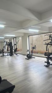 Ensuite Kilimani 1BR Near CBD, Free Parking, Wi-Fi, Near yaya center