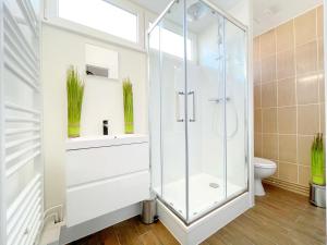 Maisons d'hotes Maison partagee 7 chambres a Mons en Baroeul avec jardin : photos des chambres