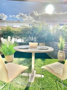 Maisons d'hotes Maison partagee 7 chambres a Mons en Baroeul avec jardin : photos des chambres