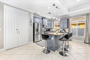 A Piece of Paradises