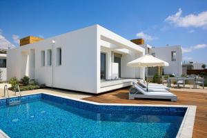 Luxury Cyprus Villa Aqua Villa Private Pool Sea View 2 Bdr Paphos