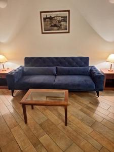 One-Bedroom Apartment with Sea View (4 Adults) room in Villa Lavandula