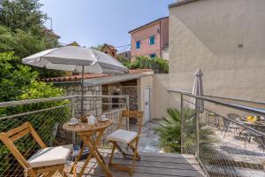 Charming Island Villa Alba - Happy Rentals