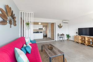 Les Griselles1 Hauteurs de Baie Orientale, appart 4p vue MER - 4hvězdičkové hotely ve městě Orient Bay