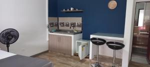 Hermoso aparta estudio