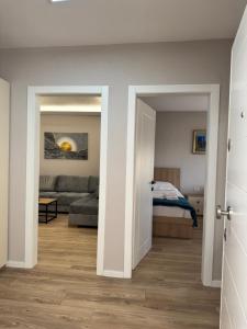 Stylish Renovated Flat with 2 Balconies & Great Natural Light