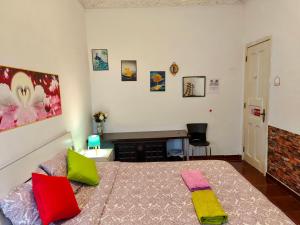 Perfect Room Near Airport 1