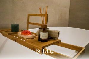 Luxury, private pool and sea view