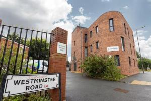 #47 Cozy Anfield Near Stadium Free On-Site Parking