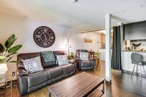 Walk to Virginia Lake Reno Condo with Balcony!