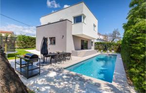 Stunning Home In Pula