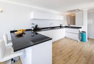 Stylish & Modern Carvoeiro Villa 2 Bedrooms Villa Benagil Stunning Views