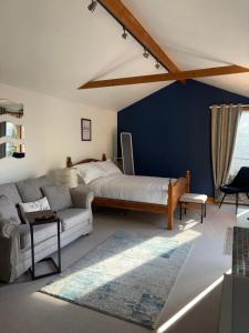 The Cabin At The Lodge