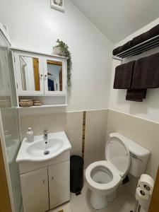 The Cabin At The Lodge