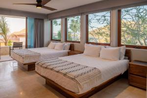 Villa Chavez by Cabo Villas