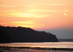 Woodside Coastal Retreat