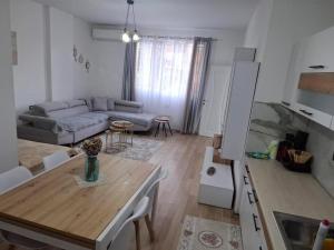 Jonas Apartment