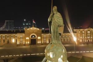 Central Belgrade Apartments on Square