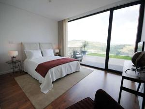 Outstanding Pinhao Villa 4 Bedrooms Villa Gouva Pool Table