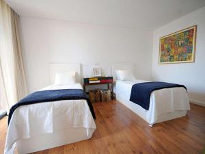 Outstanding Pinhao Villa 4 Bedrooms Villa Gouva Pool Table