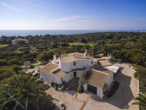 Amazing Carvoeiro Villa 4 Bedrooms Villa Jasmin Walking Distance