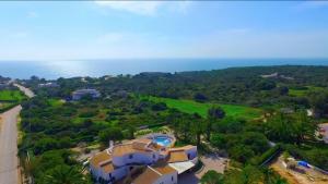 Amazing Carvoeiro Villa 4 Bedrooms Villa Jasmin Walking Distance