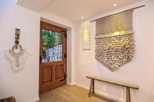 Charming Bohemian Chic Style Villa 4 Bedrooms Villa Punti Waterfront Sea