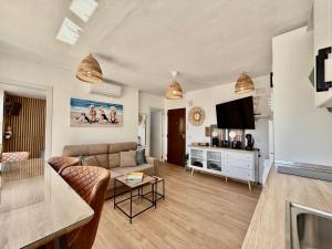 CG630 - Nuevo - 1 dorm - Vistas lateral al mar - Wifi - Centro a 50 metros, Playa a 650 metros - 3hvězdičkové hotely ve městě Torremolinos