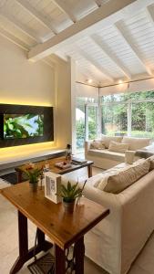 Espectacular casa en Cariló frte al Golf 8 personas