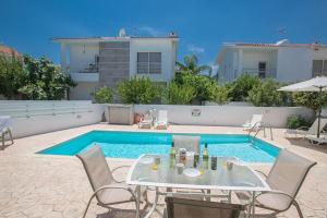 Central Protaras Villa 3 Bedrooms Private Pool Villa Dafnis Morfi