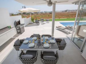 Villa Manta Agrotikos - Stunning 3 Bedroom Protaras Villa With Pool