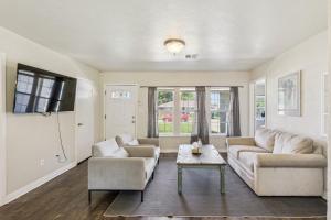 2BR Apt 5 mins OKC Zoo Monthly 15 Off #TA