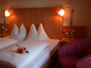Classic Double Room room in Gasthof Hotel Wiesenhof
