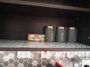 Mecca by Jen Apt 211