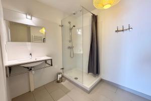 Appartements T2 renove & design Comme a l'hotel ! : photos des chambres