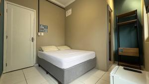 Suíte 14 • Praia das Pitangueiras