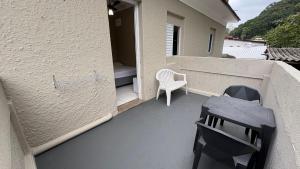 Suíte 14 • Praia das Pitangueiras