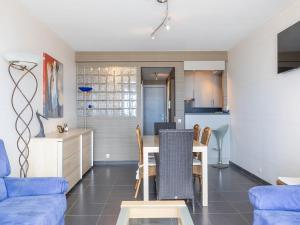 Studio on the 3rd floor with phenomenal sea view