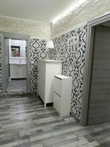 TIVA Holiday House
