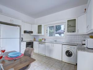 Villa Oforo Selene - Stunning 4 Bedroom Villa - By Fig Tree Bay Beach - Sea View