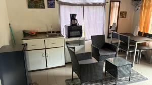 The La Casa de Rum & Drum - Suite A