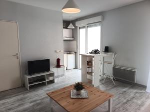 Appartements Studio au calme centre La Rochelle, 2 pers - FR-1-551-85 : photos des chambres