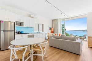 Bondi Heaven Beachfront Apartment