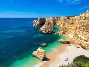 Villa Vale De Lapa, Amazing Sea Views, Heated Swimming Pool, Jacuzzi