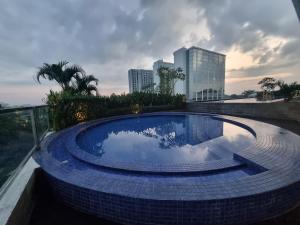 Studio Room Apartment with Pool