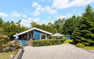 3 Bedroom Awesome Home In Ebeltoft