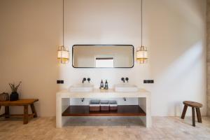 Rumah Tiha by Alfred in Bali