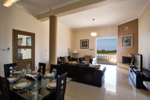 Villa Protaras Deluxe, Fabulous And Luxurious 7Bdr Villa, Close To Fig Tree