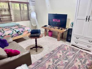 Private Nature Abode near Beaches and Springs